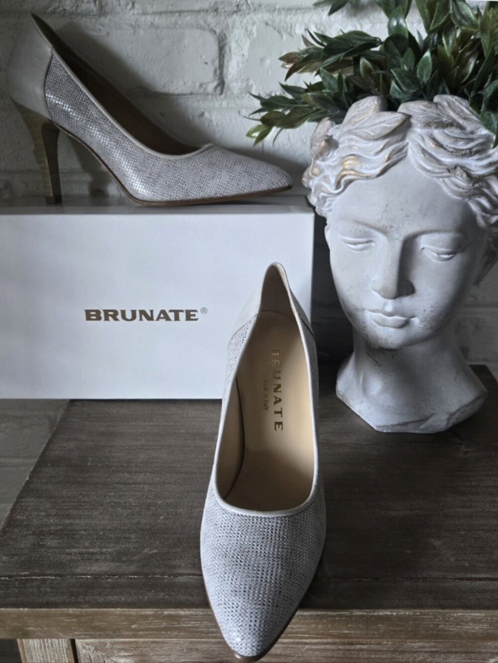 New Brunate Made In Italy Heels, Neutral, Work, Formal, 7.5/38